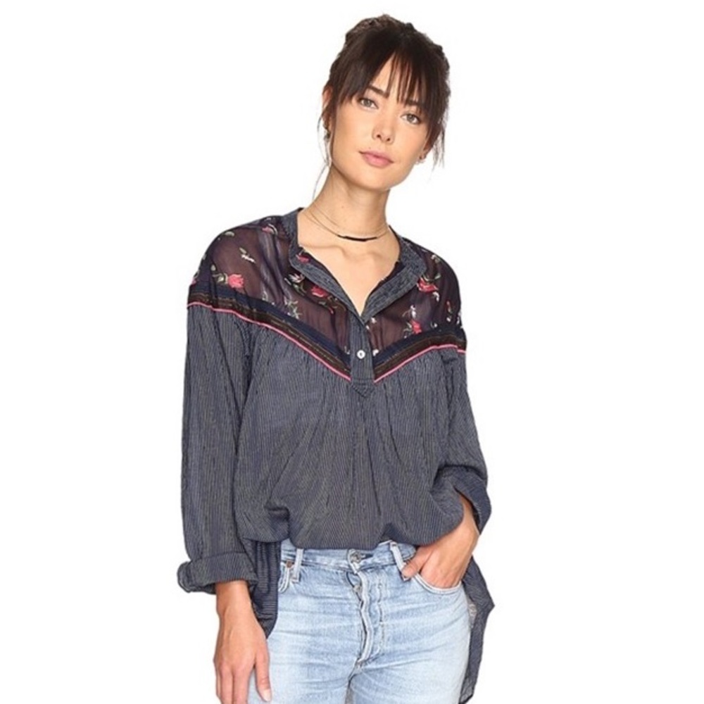 Free People Hearts and Colors Top in Navy - Picture 2 of 8
